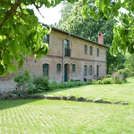 Apartamento 75 Qm Fuer 4 Personen Am Naturschutzgebiet Anklamer Stadtbruch *